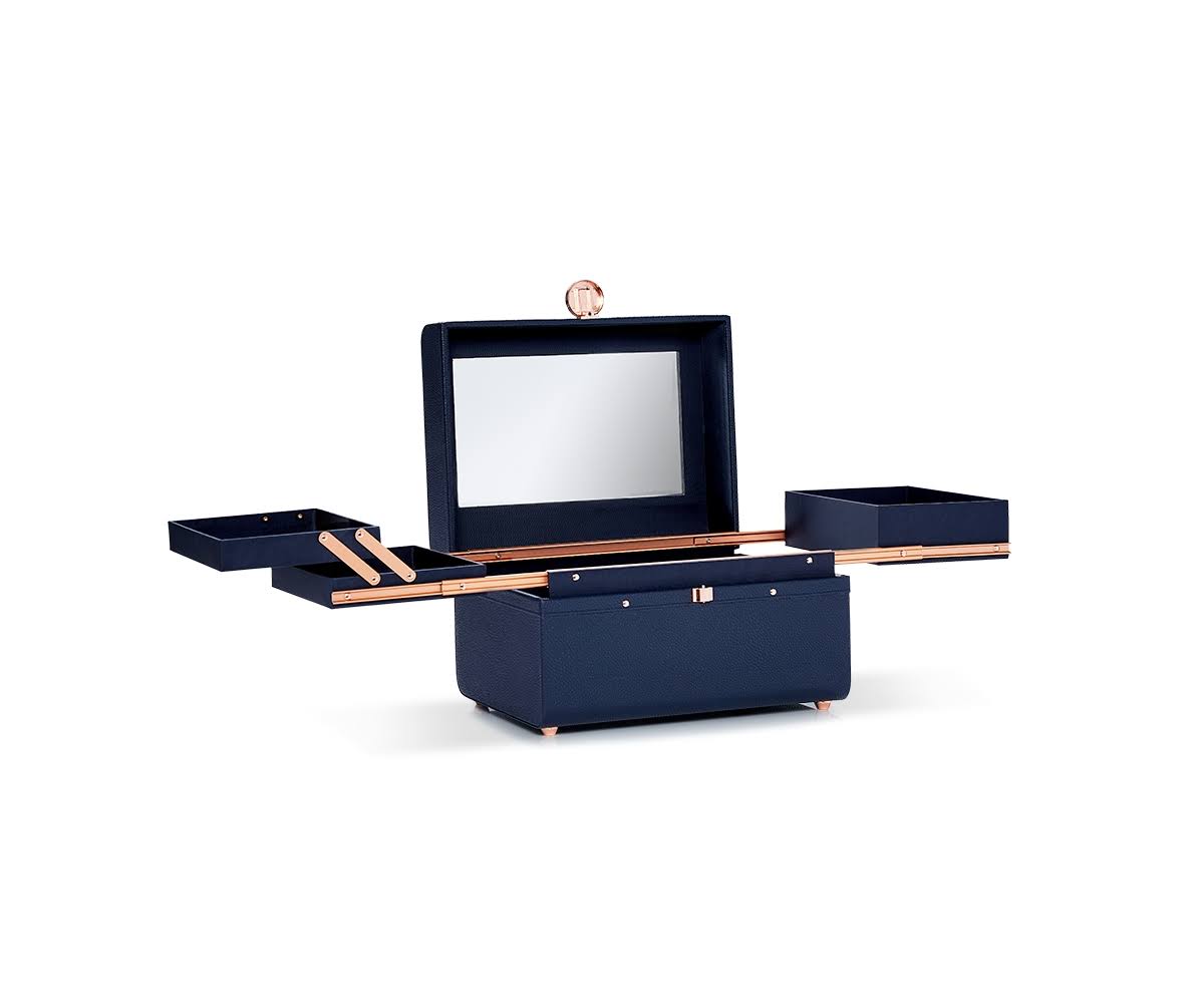 Large Train Case J84321