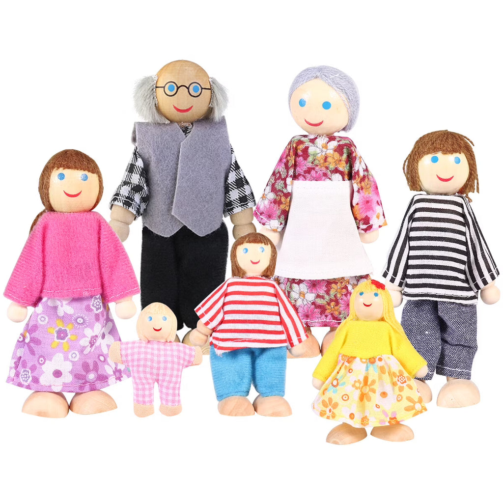 Wooden Dolls Playset Set of 7 People W8041