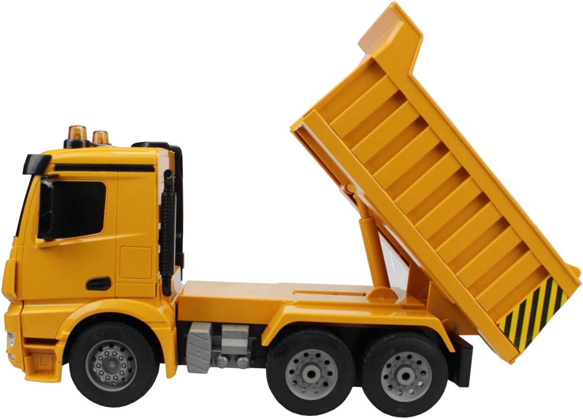 1/20 Scale 6 Channel RC Dump Truck Construction Vehicle Toy, Pack of 2 C100236