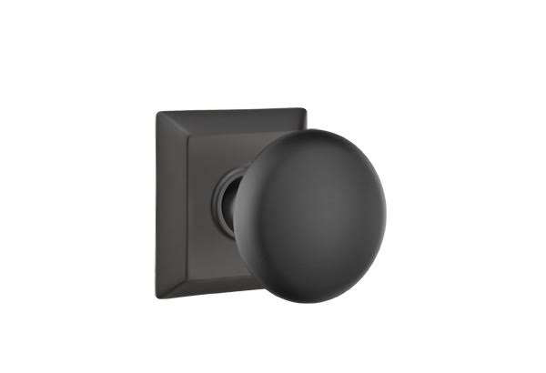 Passage Knob with Flat Black Finish O31460