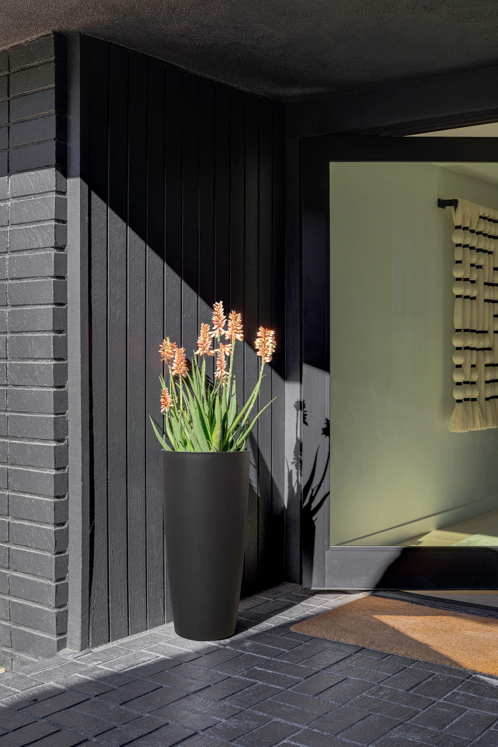 Black 2-Pack Plastic-Stone Planter Q566