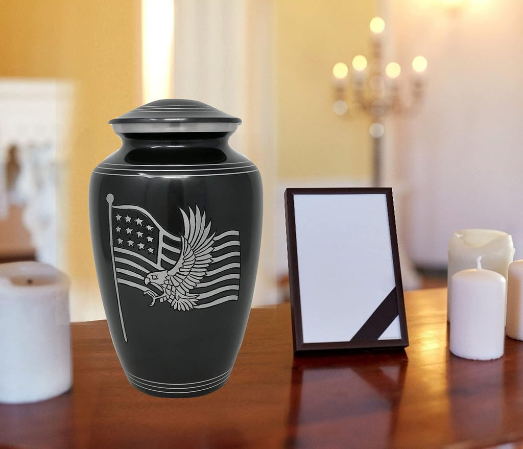 Cremation Urn with Velvet Bag T696554