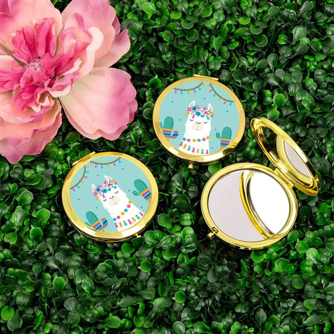 Gold Compact Mirror with Llama Graphic H8496