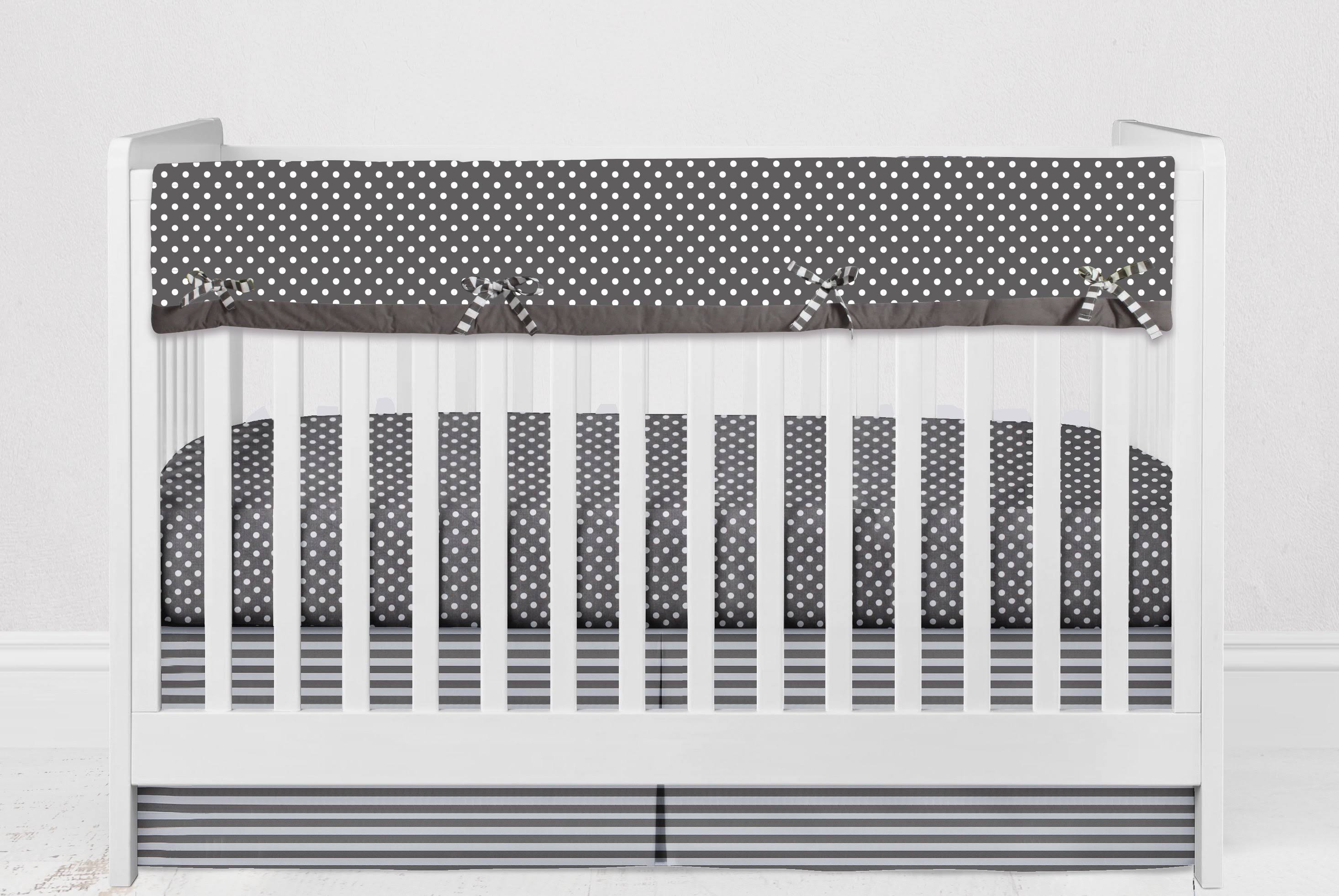 10 PC Crib Bedding Set with 2 Crib Fitted Sheets Y343